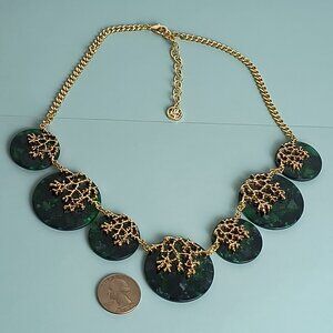 Lilly Pulitzer Statement Necklace Emerald Isle Coral Cove Acetate Disc Gold Tone